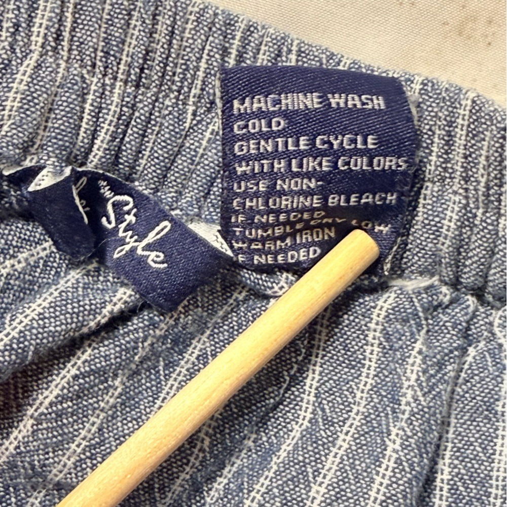 Life Style Striped Blue Tiered Chambray Cotton Skirt size Medium - Picture 6 of 6